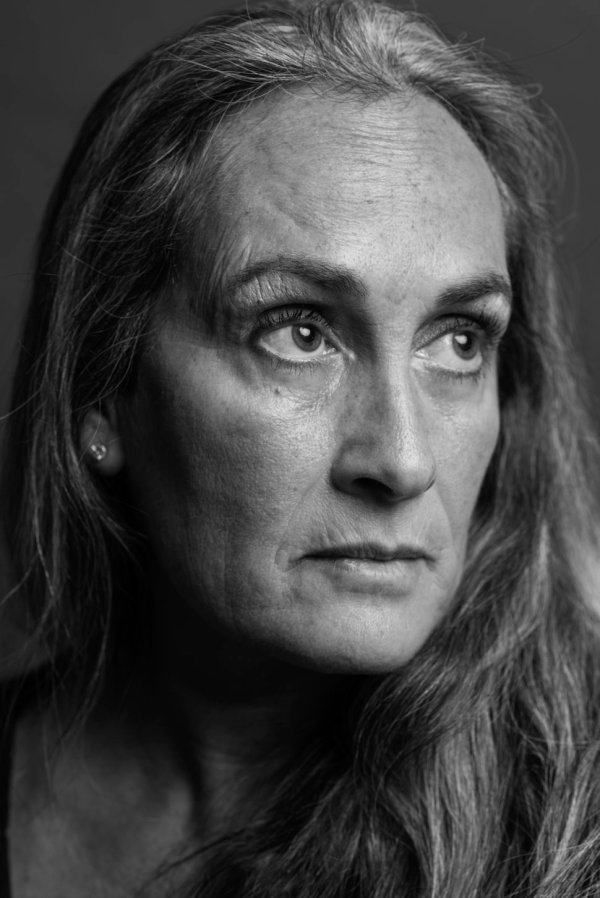 5746f9e21600002a00f9487a